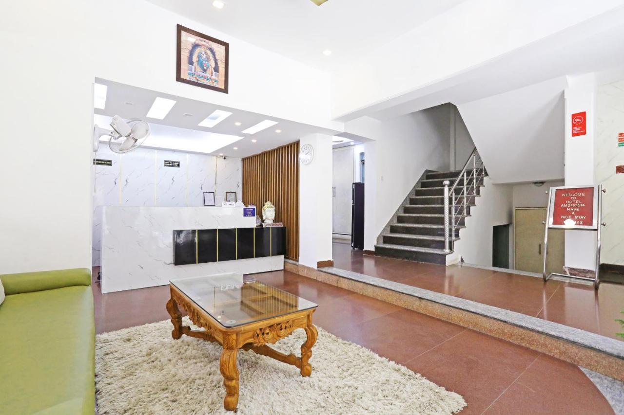 Hotel Ambrosia - A Boutique Hotel Yeni Delhi Dış mekan fotoğraf